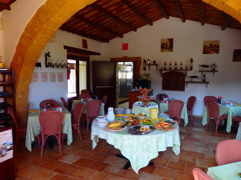 Baglio Cofano Rooms & Relax Кустоначи Экстерьер фото